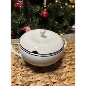 Johann Haviland  Wedding Ring White Silver Round Covered Vegetable Casserole